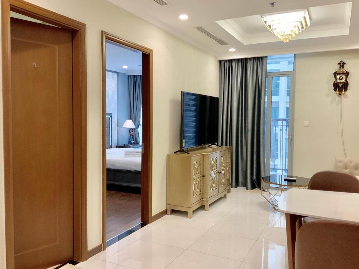 Luxhomes Saigon - Vinhomes Central Park Ho Chi Minh City Exterior photo